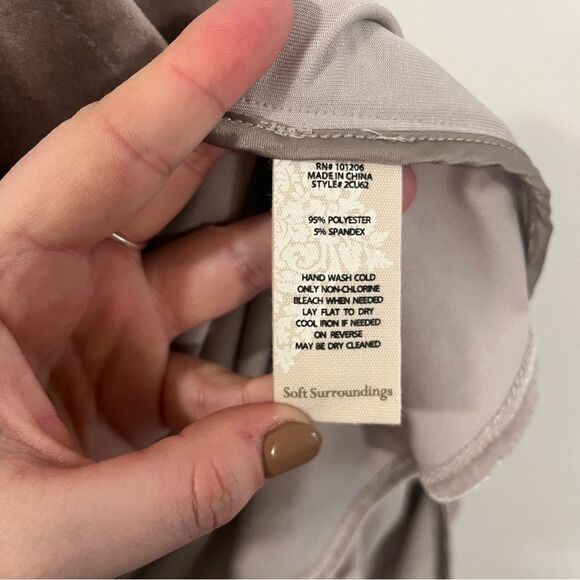 Soft Surroundings Velvet Open Front Cardigan Sand Colored Small - Picture 9 of 10